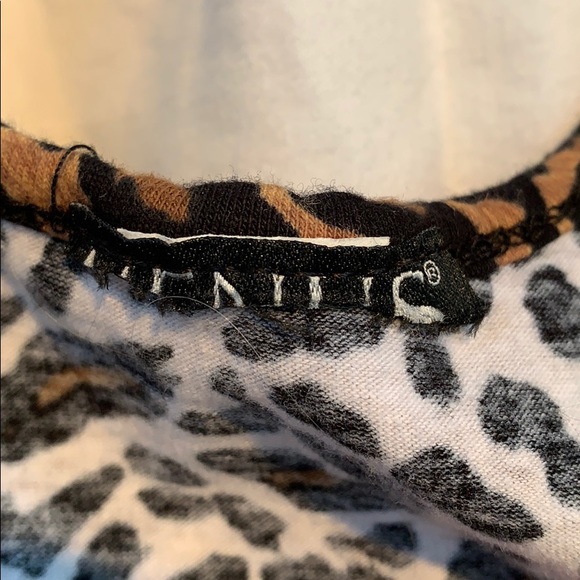 3/20 Venus cold shoulder v neck bodycon mini dress - Picture 2 of 5